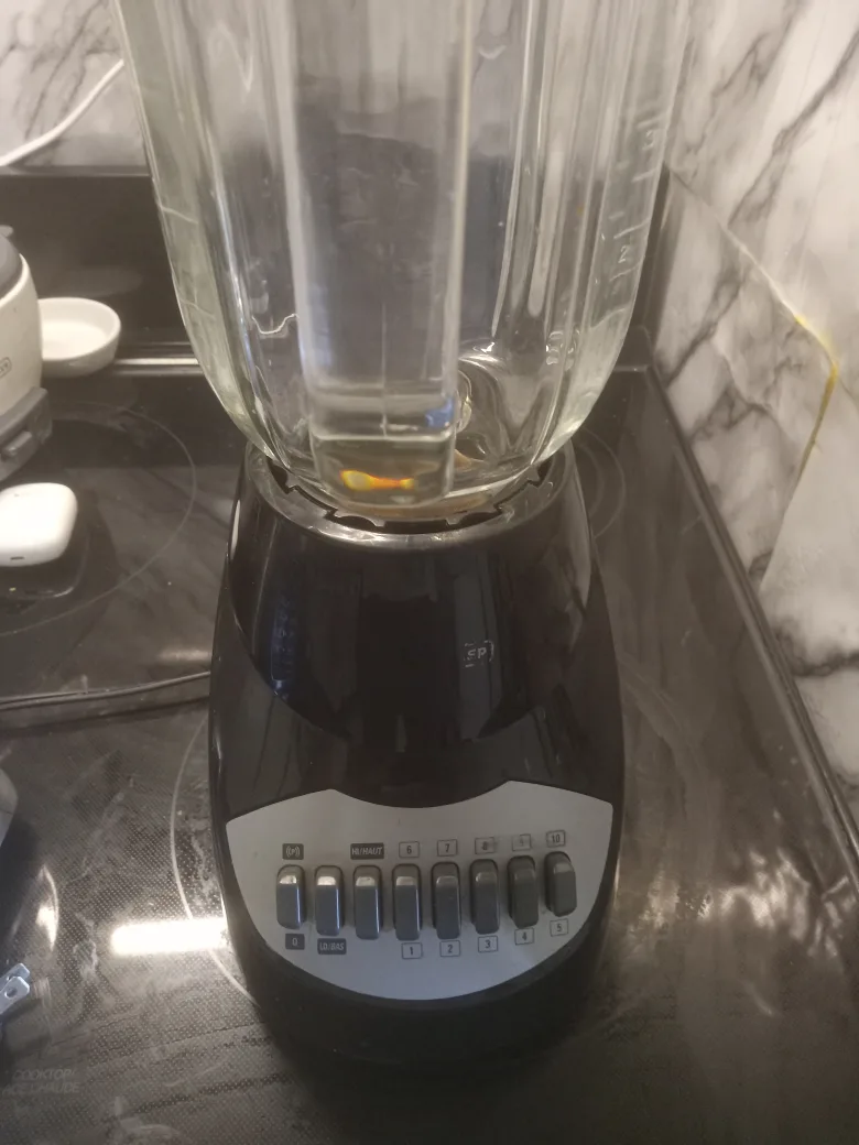 Black & Decker Blender thumbnail