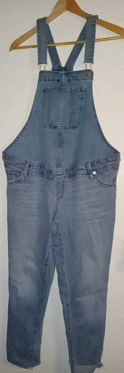 Nice Maternity Overalls thumbnail