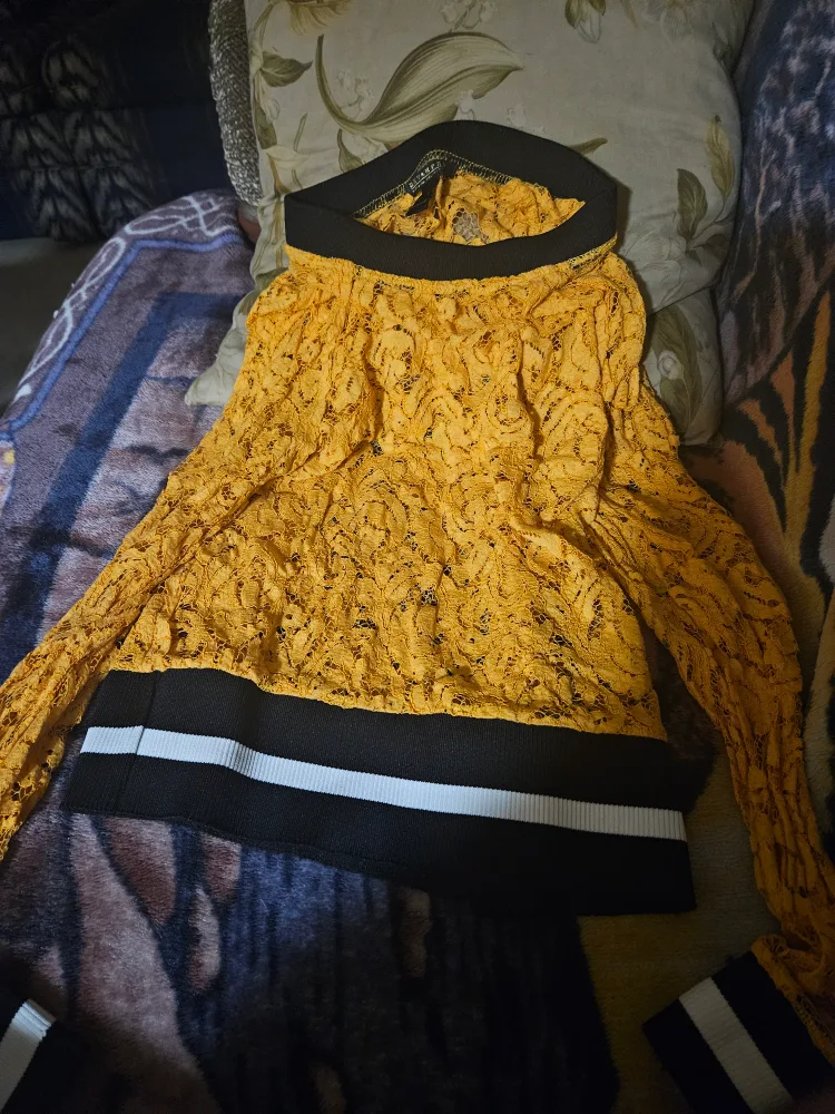 Revamped Premium Collection Lace Top - Size L thumbnail