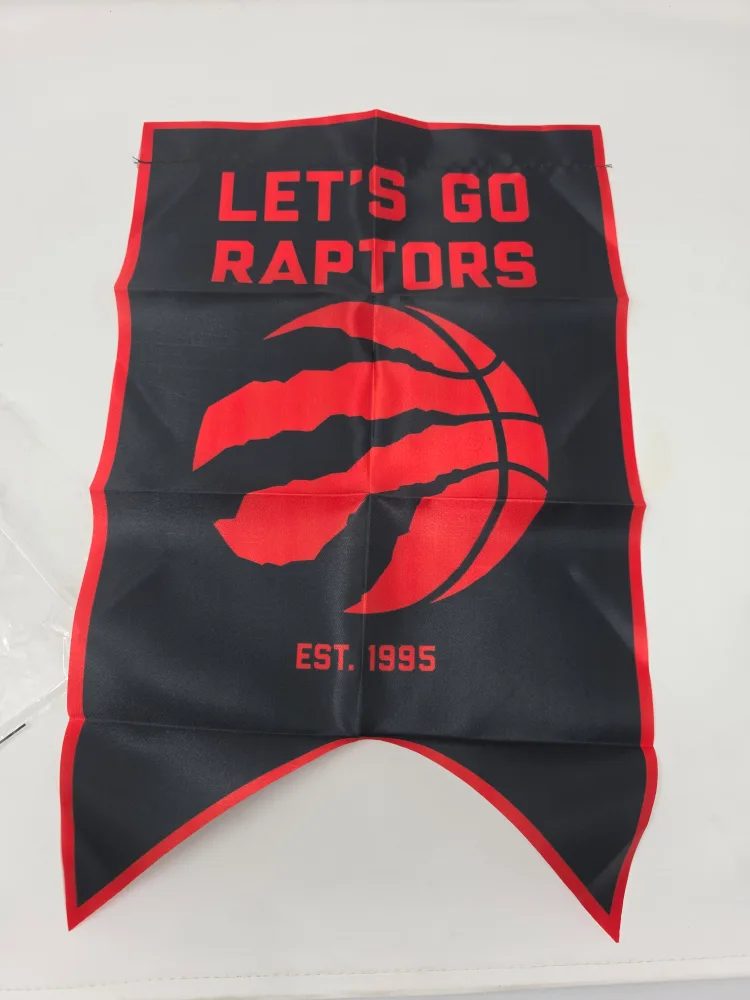 Toronto Raptors Pennant - Brand New 🇨🇦 image indicator(3)