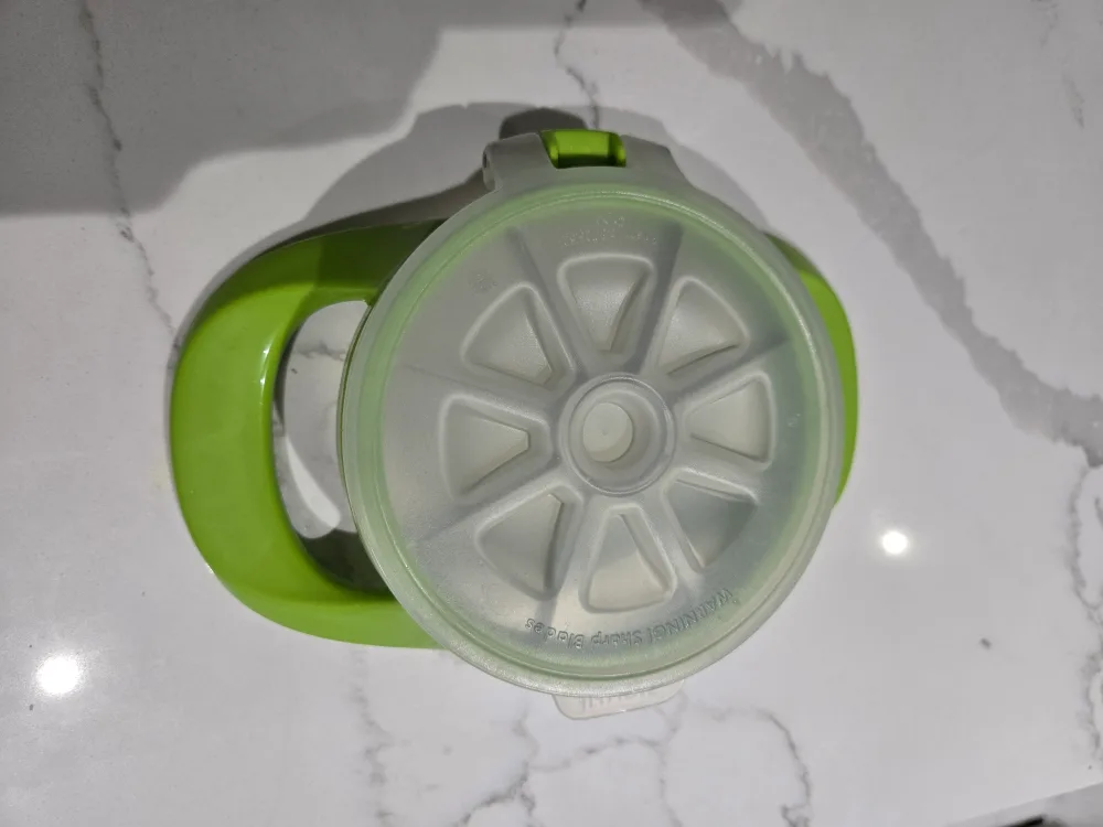 Starfrit Apple Slicer - Green image indicator(3)