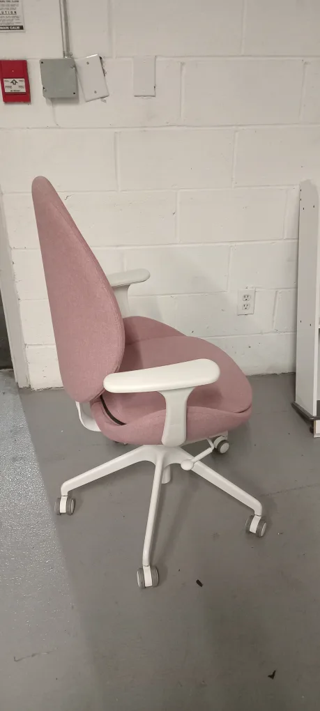 Pink Office Chair thumbnail