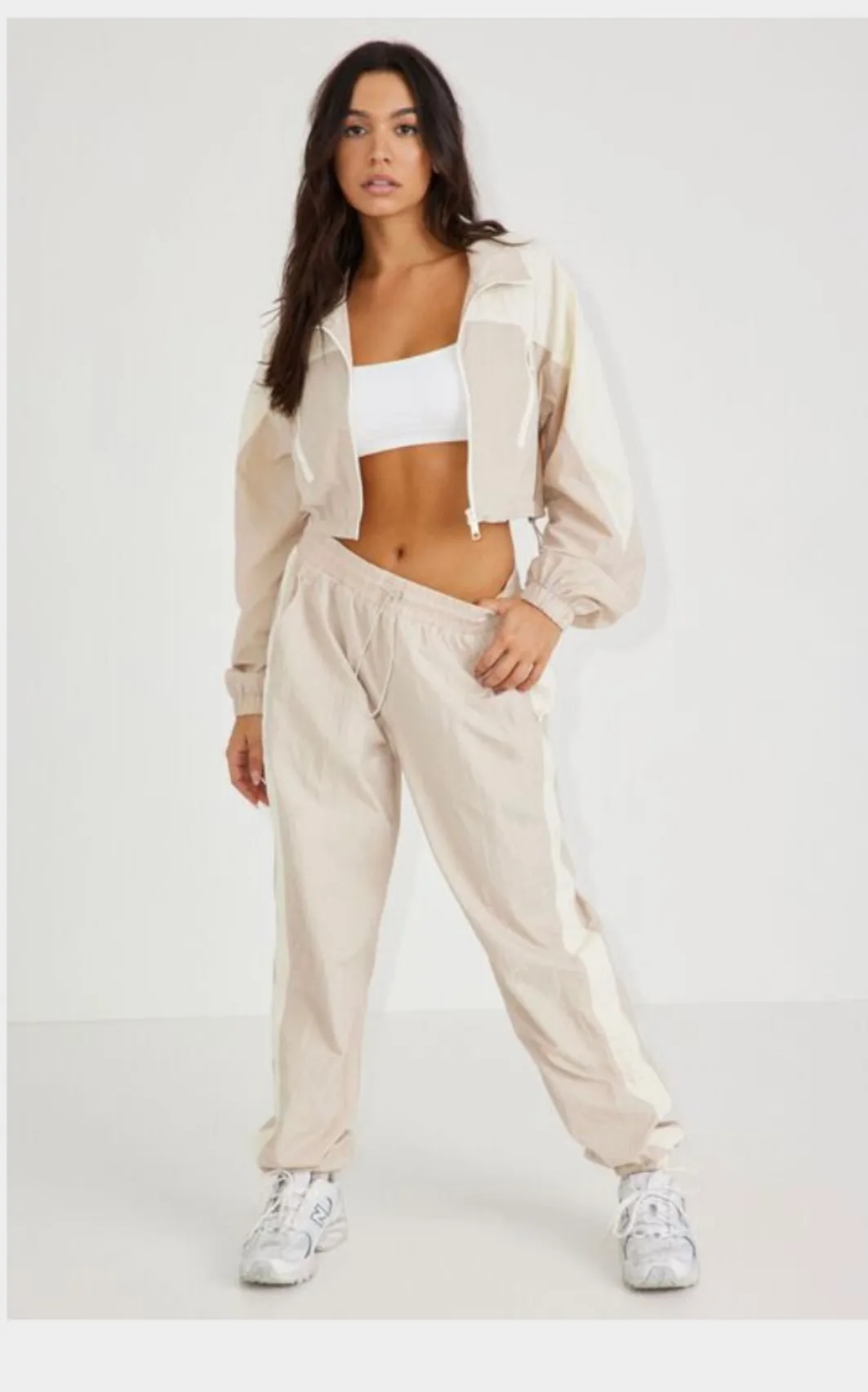 Windbreaker Set thumbnail