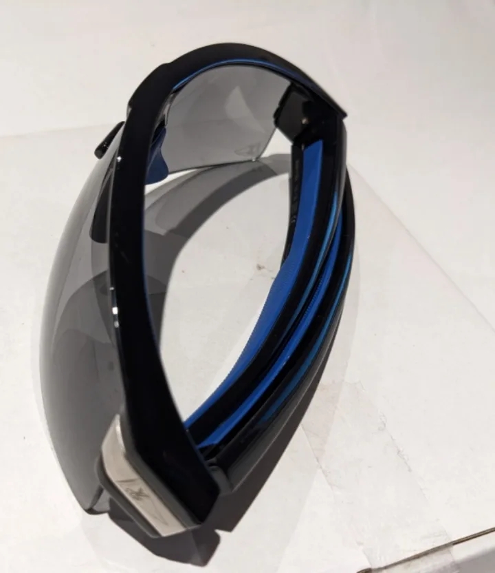 LV Cup Sunglasses - Black image indicator(3)