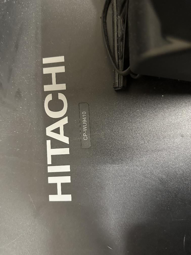 Hitachi CP-WU9410 Projector