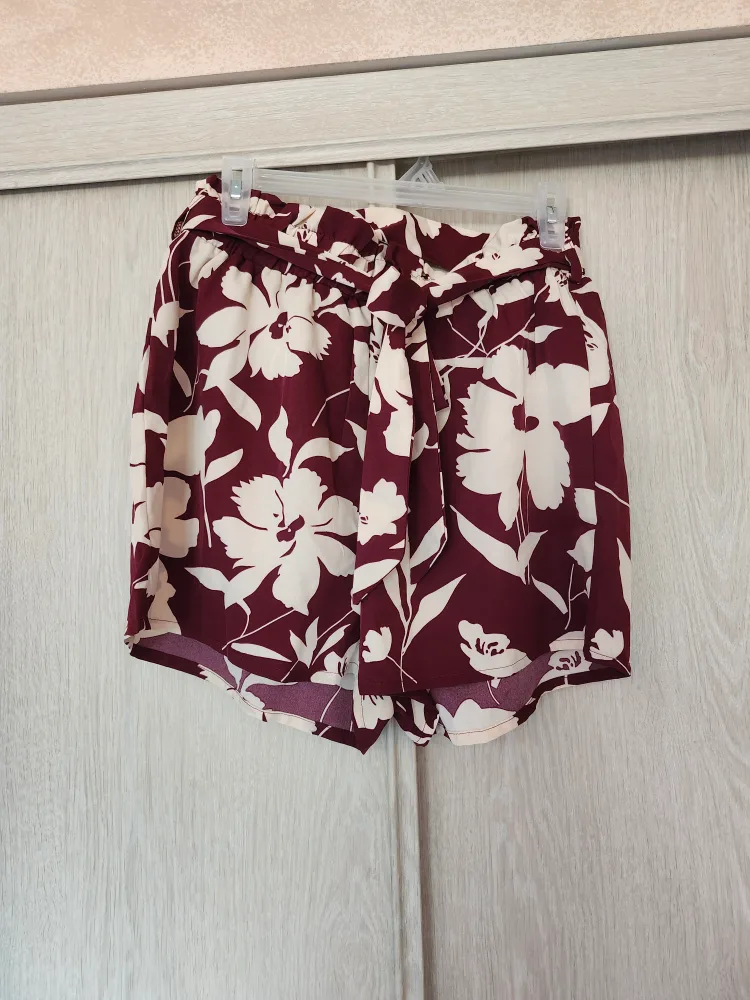 Shein 2PC Summer Set  - Size Large image indicator(2)