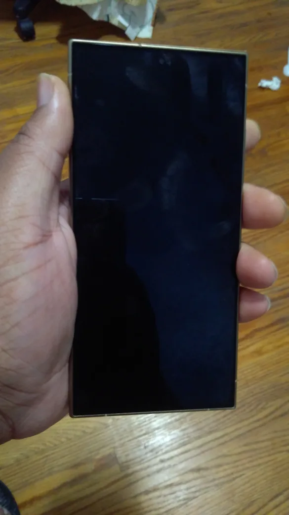 Samsung Galaxy S24 Ultra. Perfect condition. image indicator(2)