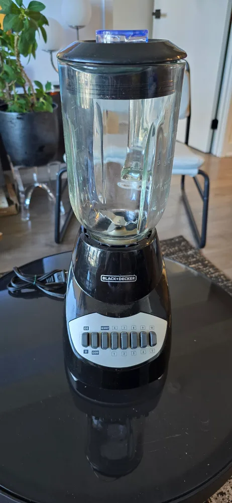 Black+Decker Blender thumbnail