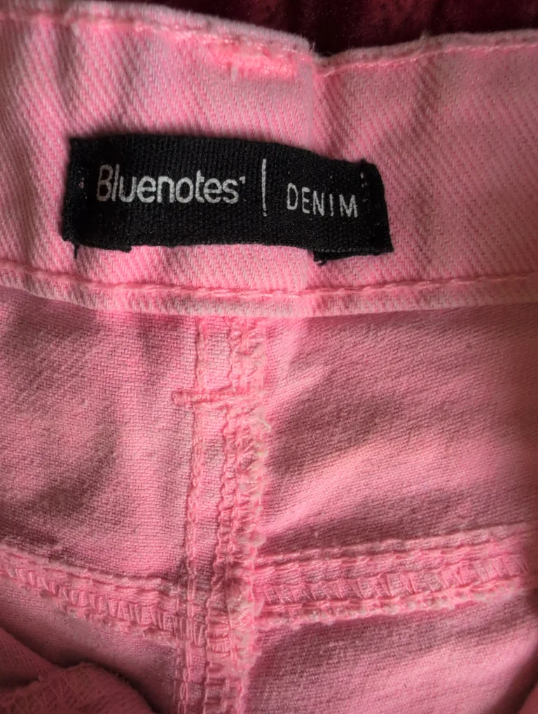 🇨🇦 Bluenotes Denim Shorts - Size 28, Pink image indicator(2)