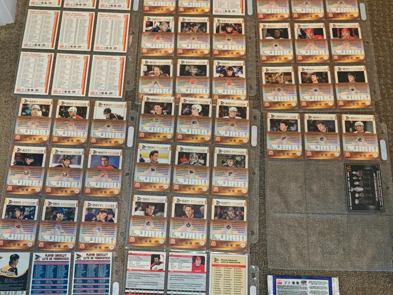 2000 2001 2002 2009 McDonalds Hockey Trading Cards - 62 Count image indicator(8)