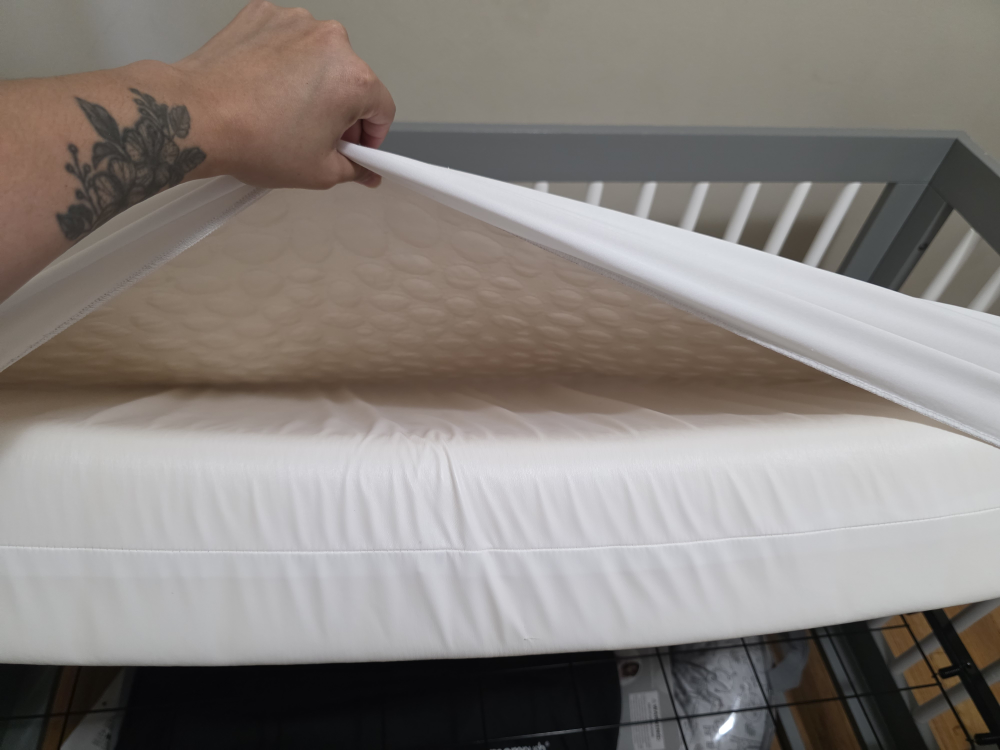 Grey Baby Crib with new mattress - photo 3
