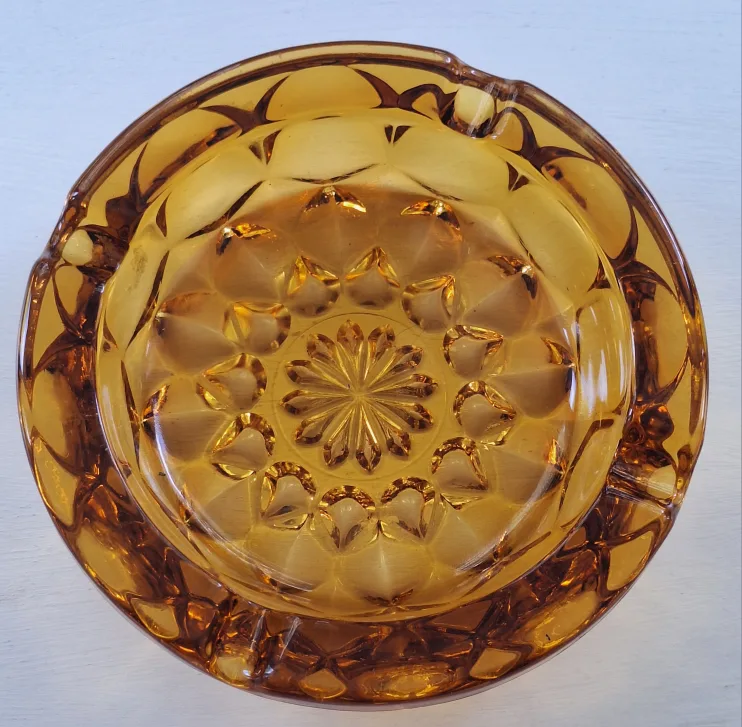 Vintage 1970s Anchor Hocking   Amber Glass Ashtray thumbnail