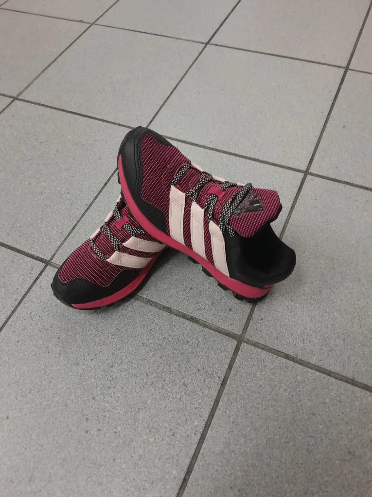 Adidas Trail Running Shoes - Pink & Black Size 6.5 thumbnail