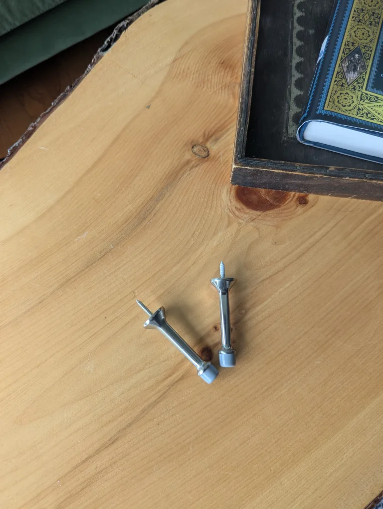 2 Door Stoppers thumbnail