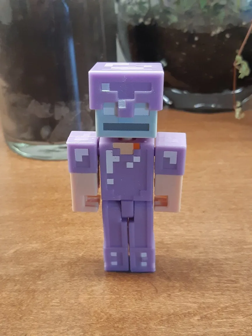 Minecraft Diamond Armor Steve Action Figure thumbnail