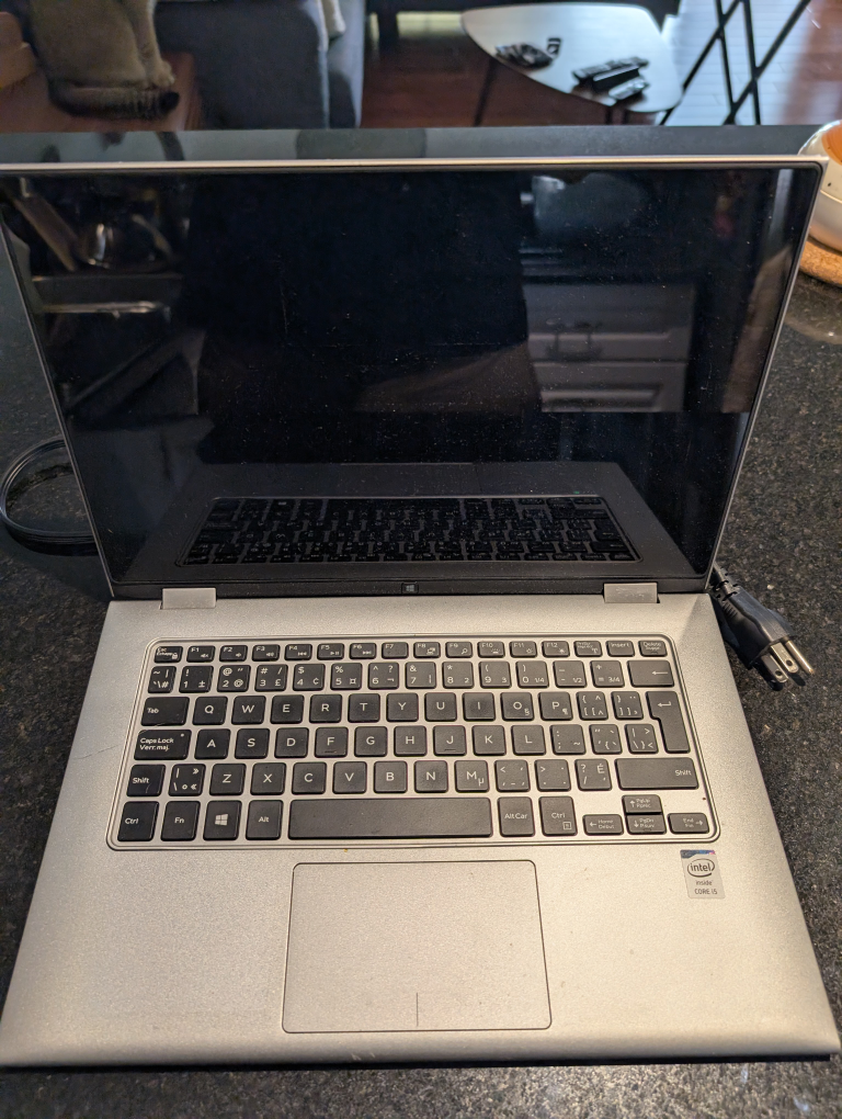 Dell Inspiron 7347 Laptop - photo 2