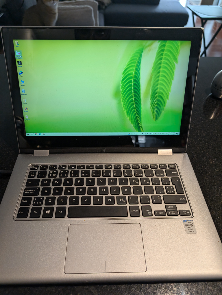 Dell Inspiron 7347 Laptop - photo 4