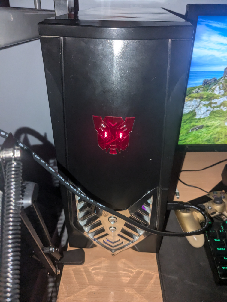 Gaming PC - i7 6700k & 1070 + Wi-Fi