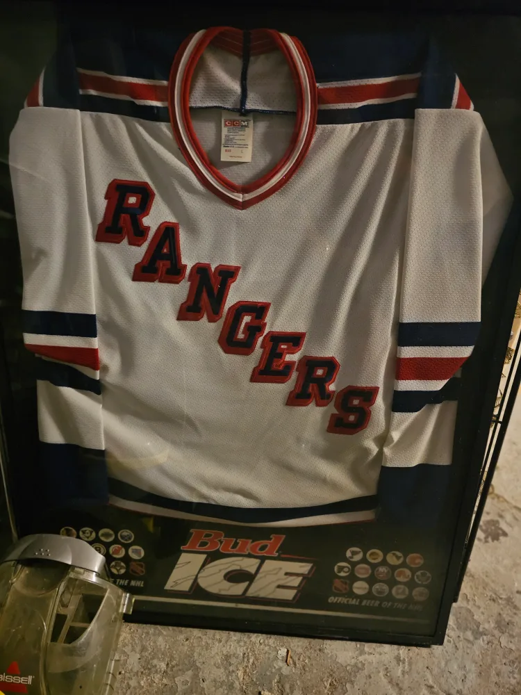 CCM Rangers Jersey - Size L thumbnail