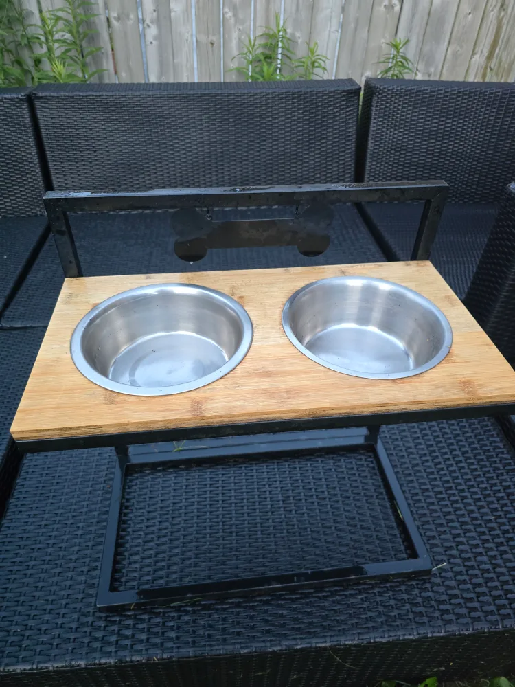 WandiVapet Elevated Double Dog Bowl image indicator(3)