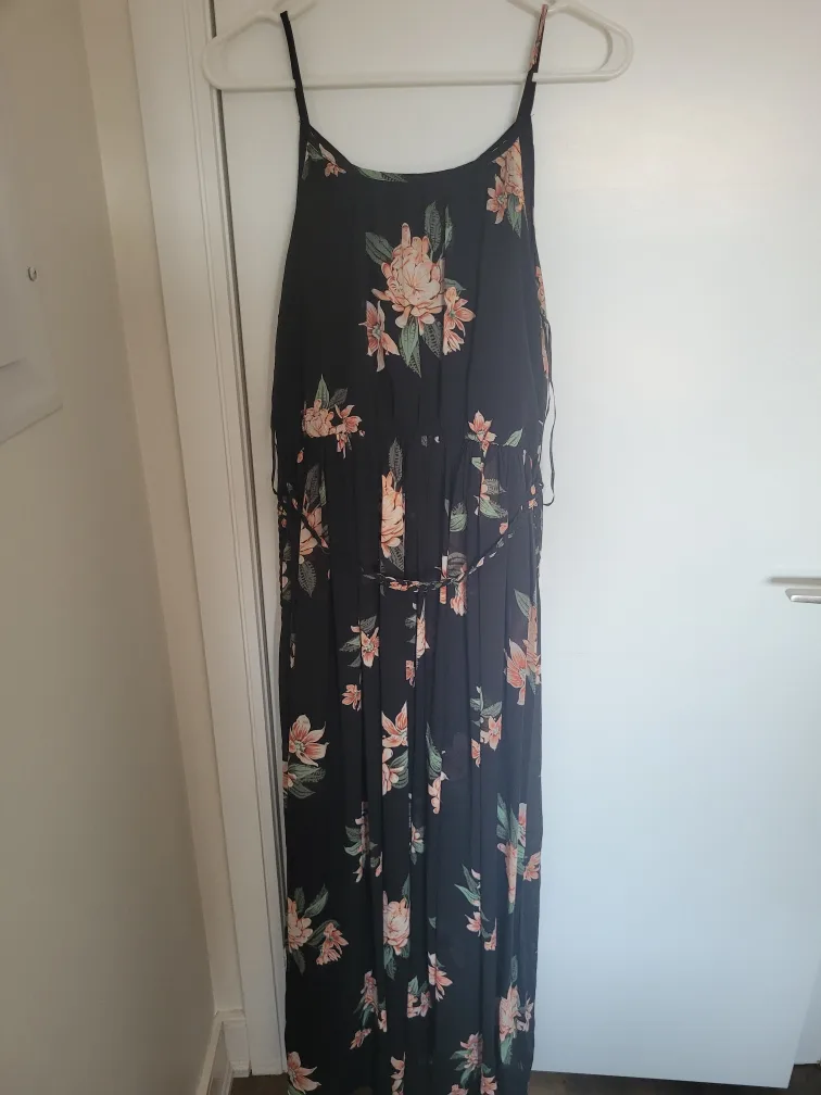 Floral Maxi Dress thumbnail