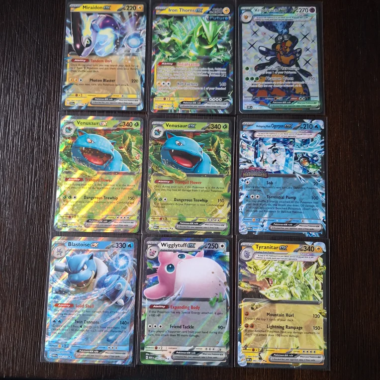 Holo and Reverse Holo Pokemon Cards thumbnail