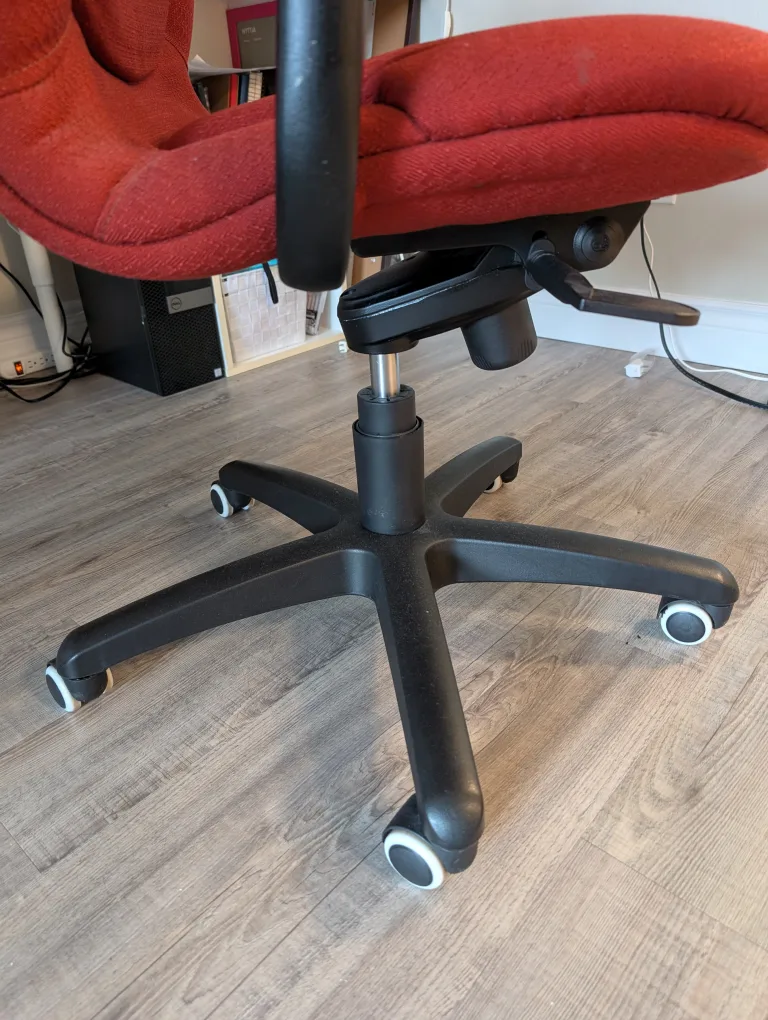 Office Chair image indicator(3)