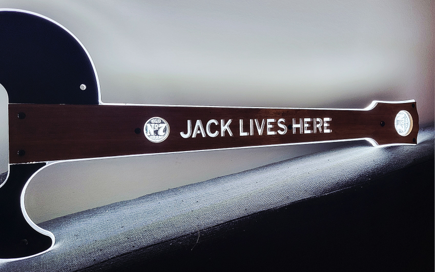Jack Daniel's Guitar LED Display sign for a 26oz bottle - photo 3