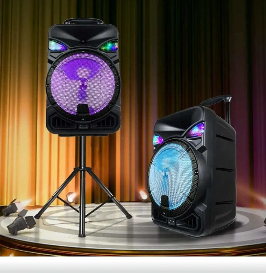 Portable PA Speaker - Light yet Powerful thumbnail
