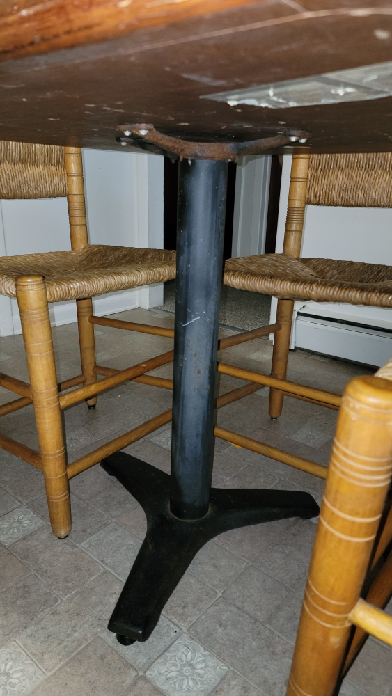 Square Wooden Dining Table with 4 Woven Chairs - photo 3