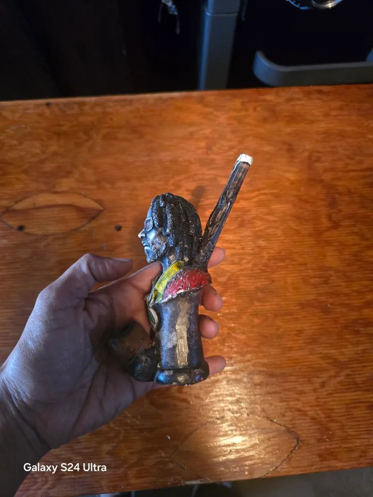 bob marley rugged statue thumbnail