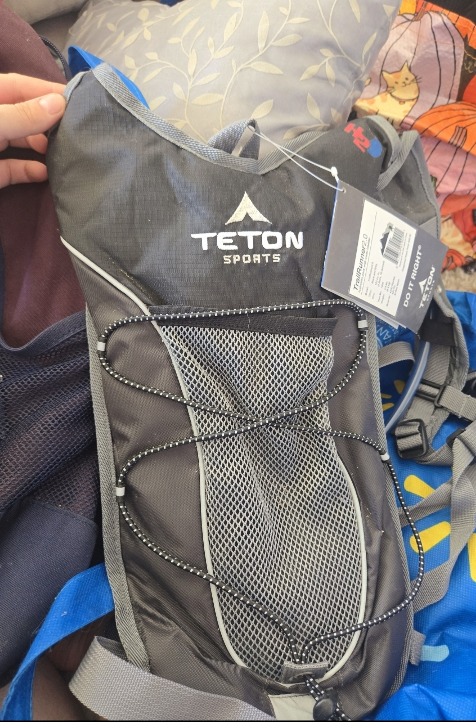 New Teton Sports Hydration Backpack - photo 2