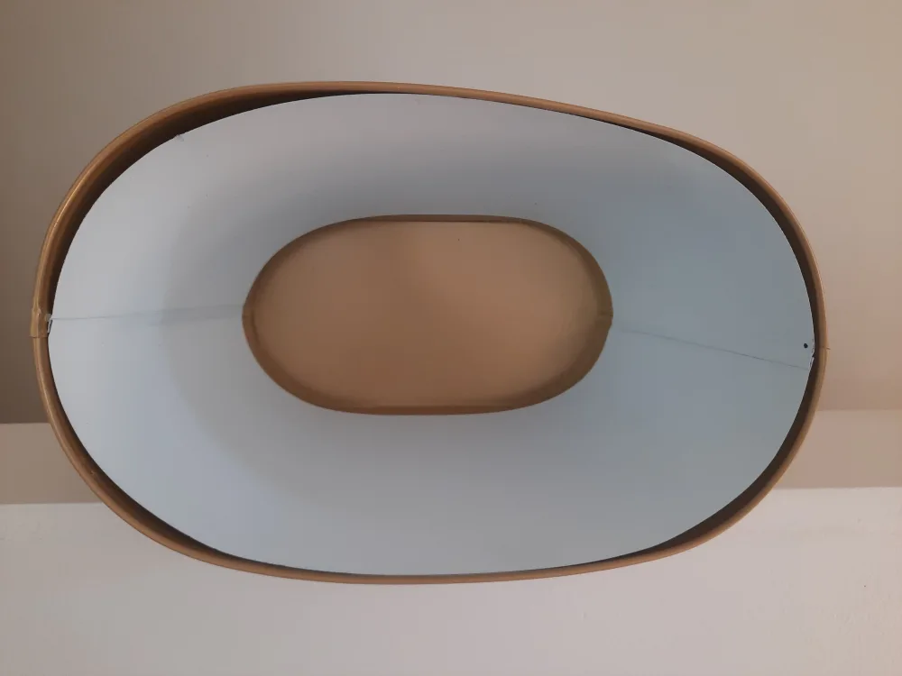 Gold Coloured Plant Pot image indicator(3)