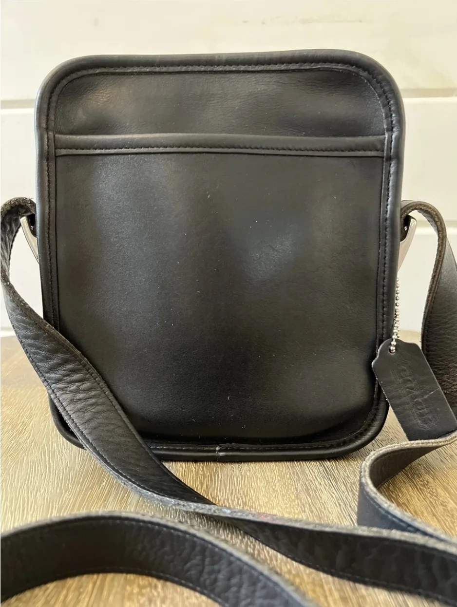 Vintage COACH Black Leather Cross Body Bag -9168 thumbnail
