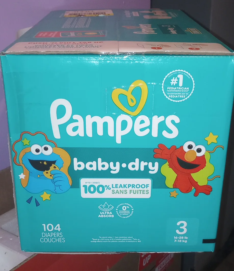 Pampers Size 3 diapers - 104 per box image indicator(2)
