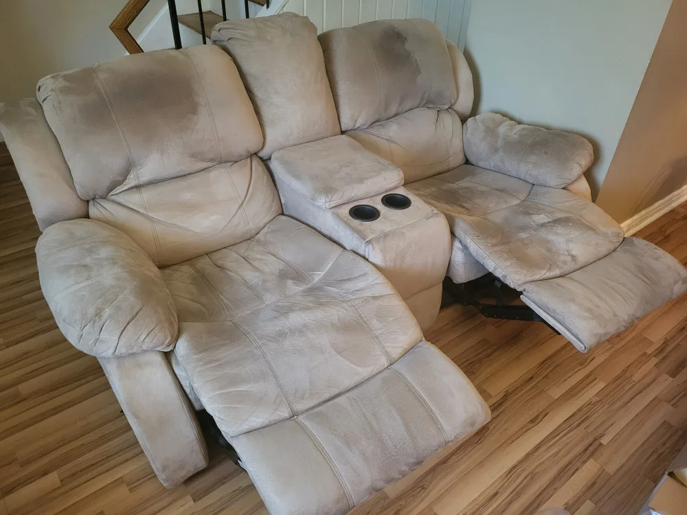 RECLINER SOFA - DIRT CHEAP!!!! thumbnail