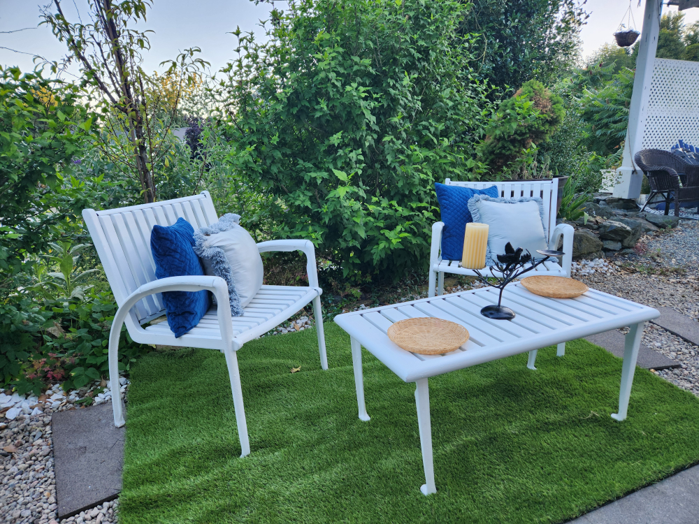cast iron and wood White Outdoor Patio Set - 2 Chairs & Table