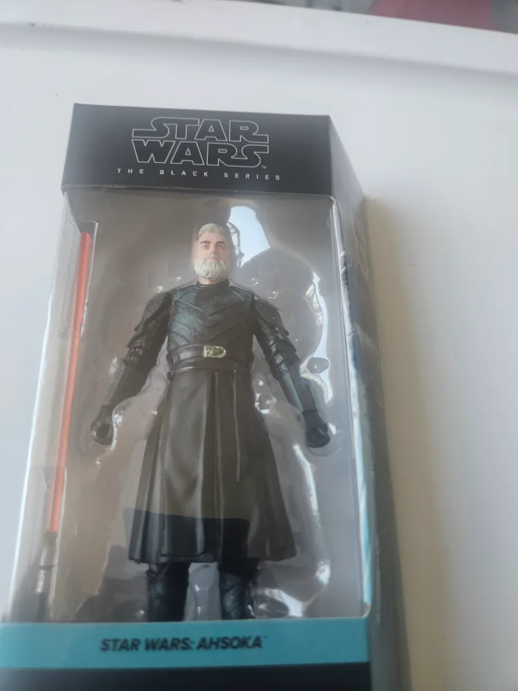 Star Wars The Black Series Ahsoka Action Figure thumbnail