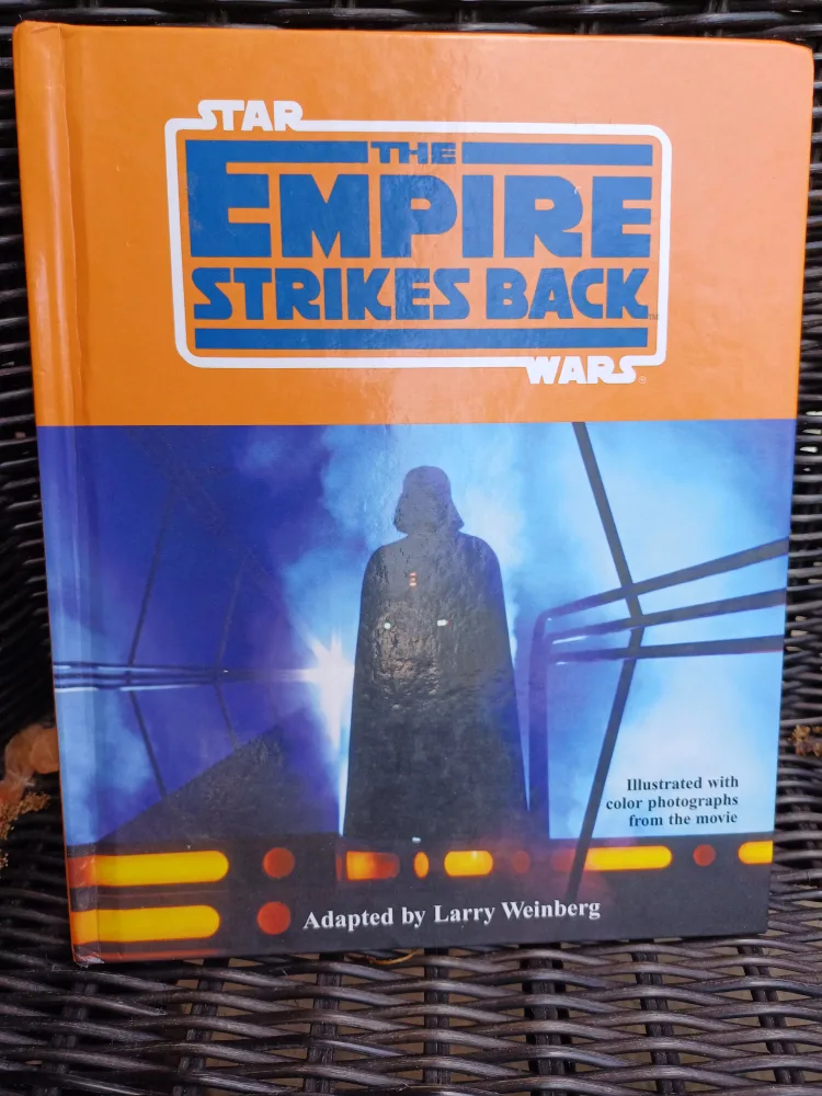 🇨🇦 Free book: Star Wars: The Empire Strikes Back thumbnail