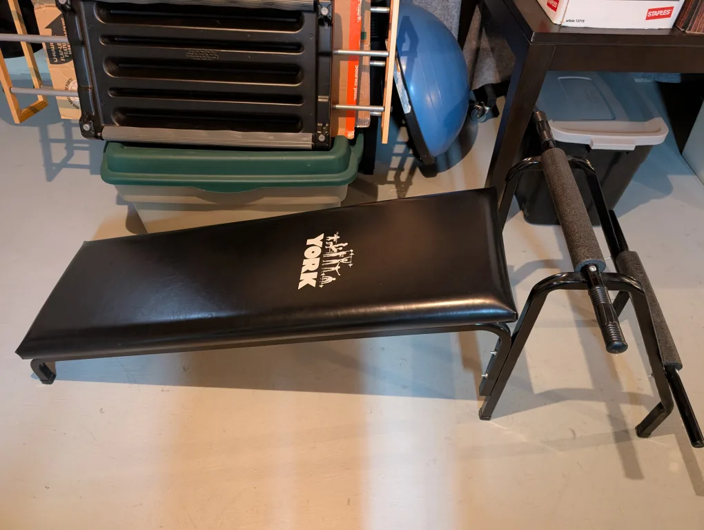 YORK Weight & Sit-up Bench image indicator(2)