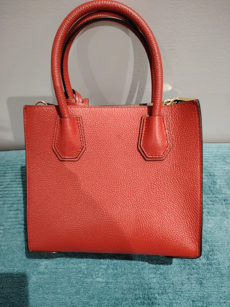 Michael Kors Red Leather Handbag image indicator(5)