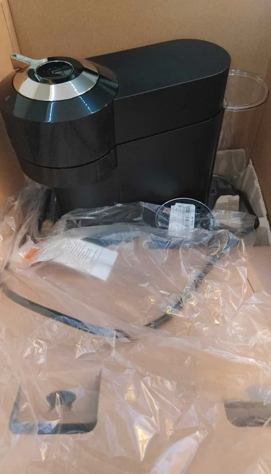 NEW - Nespresso Vertuo Next Coffee Machine thumbnail
