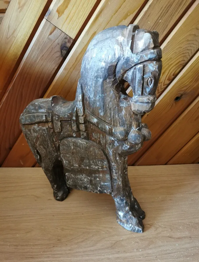 Vintage Carved Wooden Horse thumbnail