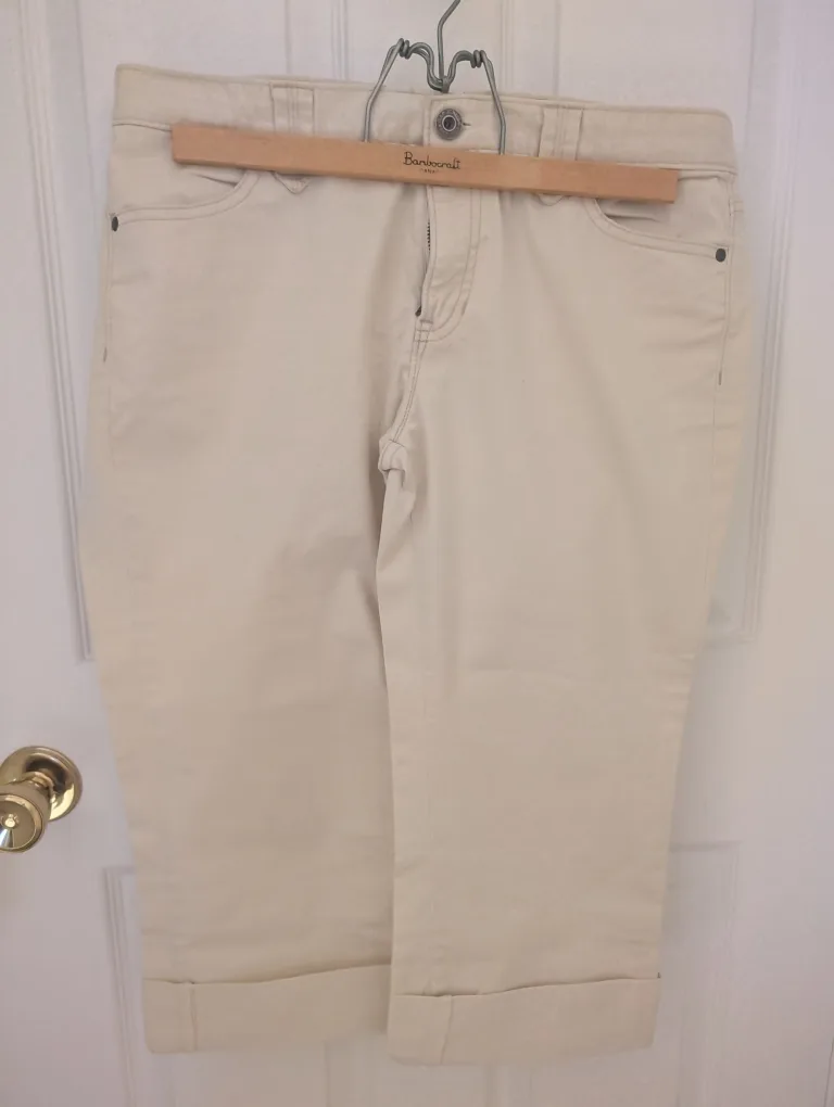 Gap Low Rise Cropped Stretch Pants - Size 10 thumbnail