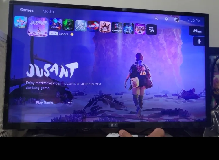 PlayStation 5 Digital Edition Console image indicator(8)