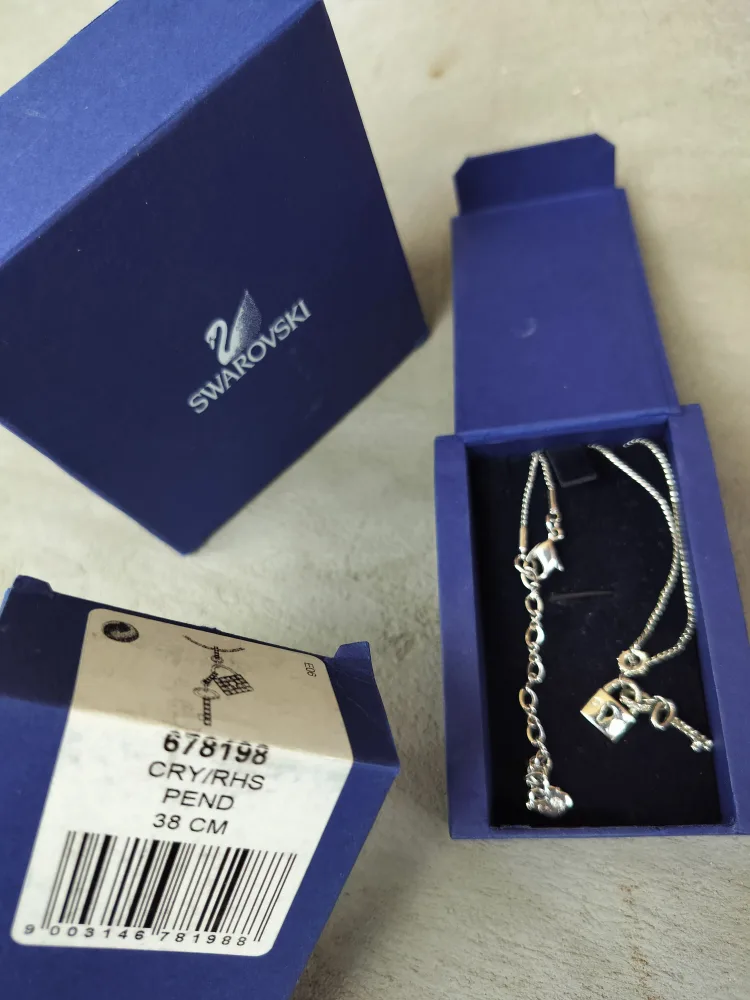 Swarovski CRY/RHS Pend Necklace 38 cm image indicator(2)