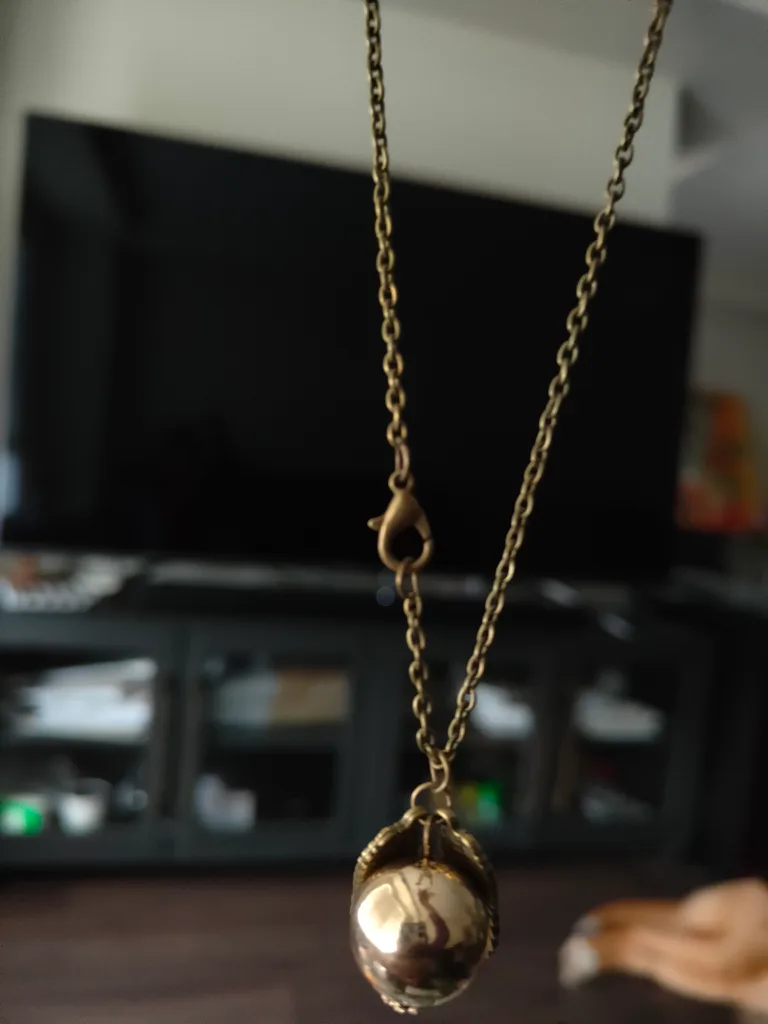 Harry Potter Golden Snitch Necklace thumbnail