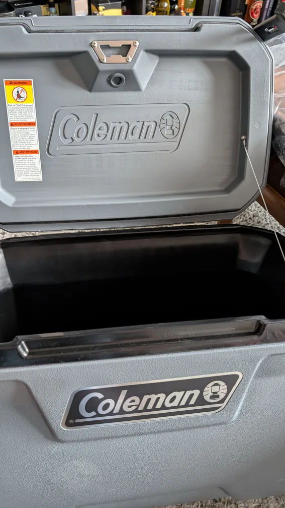 Coleman Convoy Series 55-Quart Cooler image indicator(4)