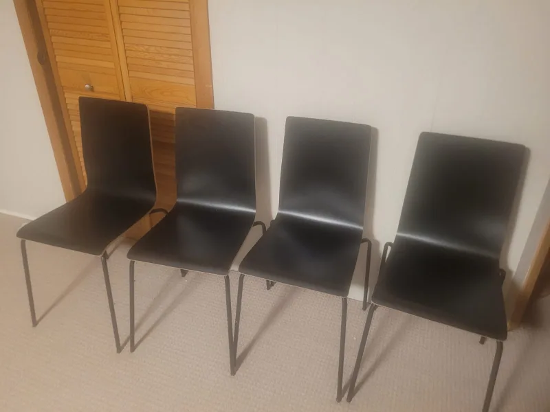 Set of 4 Black Dining Chairs thumbnail