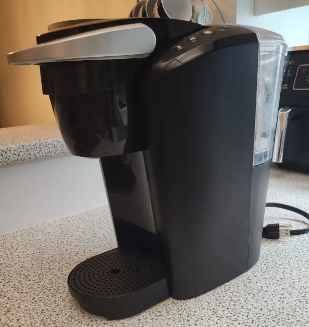 Single Serve Coffee Maker Keurig K-Compact thumbnail